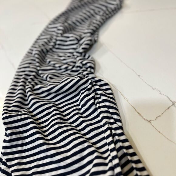 A New Day Navy and White Sleeveless V-Neck Bodycon Maxi Dress - Picture 8 of 9